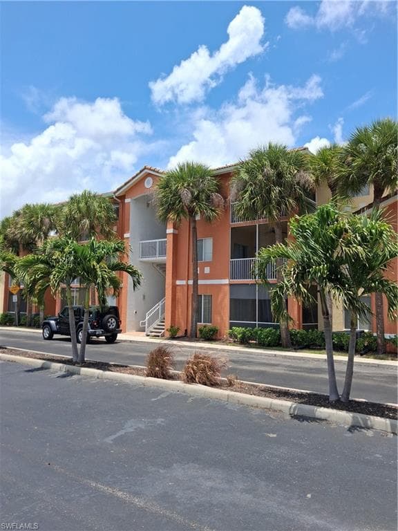 6361 Aragon WAY 101 FORT MYERS, FL 33966