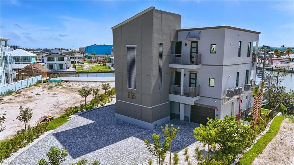 855 Lagoon ST 4 FORT MYERS BEACH, FL 33931
