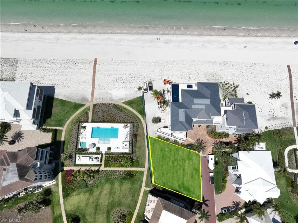 108 Bonaire LN BONITA SPRINGS, FL 34134
