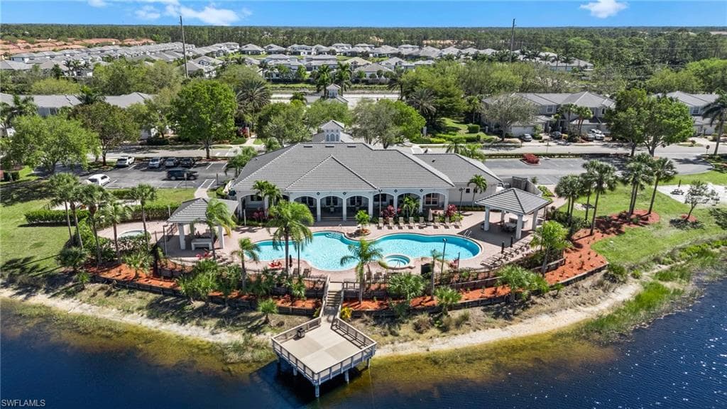 15208 Summit Place CIR NAPLES, FL 34119