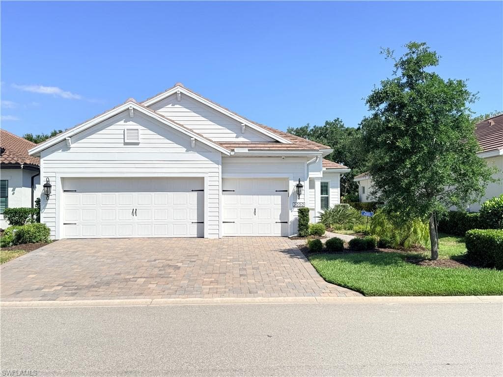 3050 Heritage Pines DR FORT MYERS, FL 33905