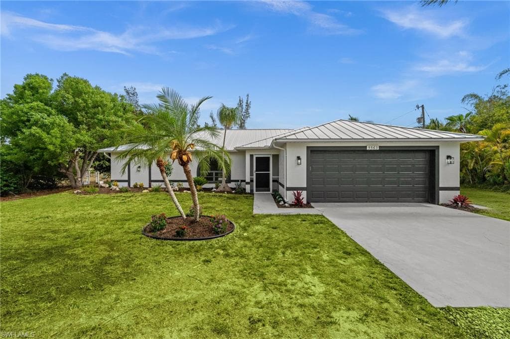 5563 Bay Point RD BOKEELIA, FL 33922