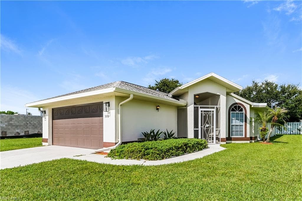 306 17th PL CAPE CORAL, FL 33909