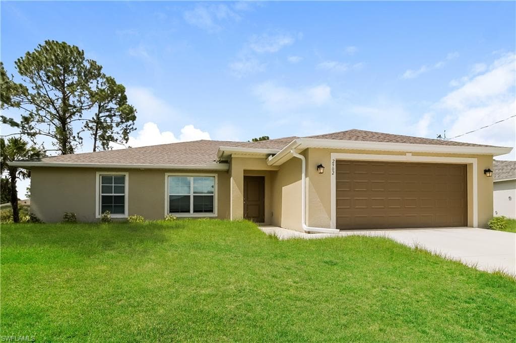 2902 7th ST W LEHIGH ACRES, FL 33971