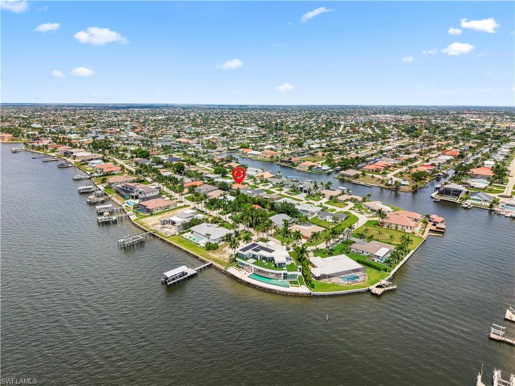 740 Coral DR CAPE CORAL, FL 33904