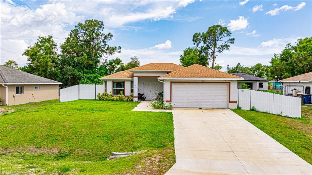 4315 7th ST W LEHIGH ACRES, FL 33971