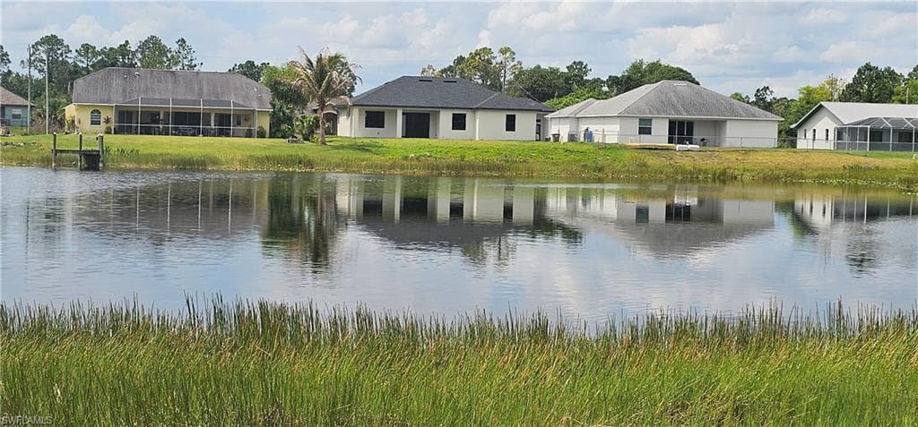 746 Chattman ST E LEHIGH ACRES, FL 33974