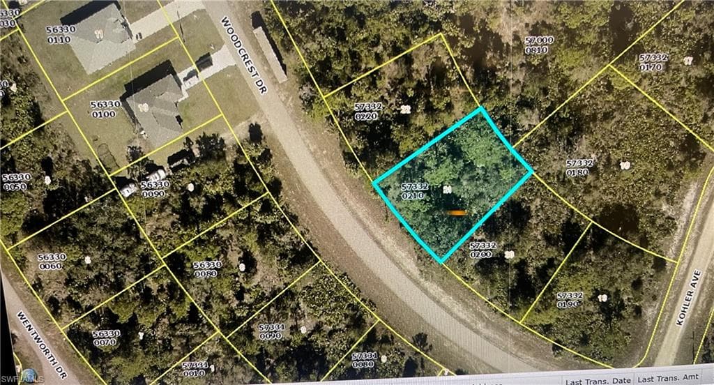 730 Woodcrest DR LEHIGH ACRES, FL 33972