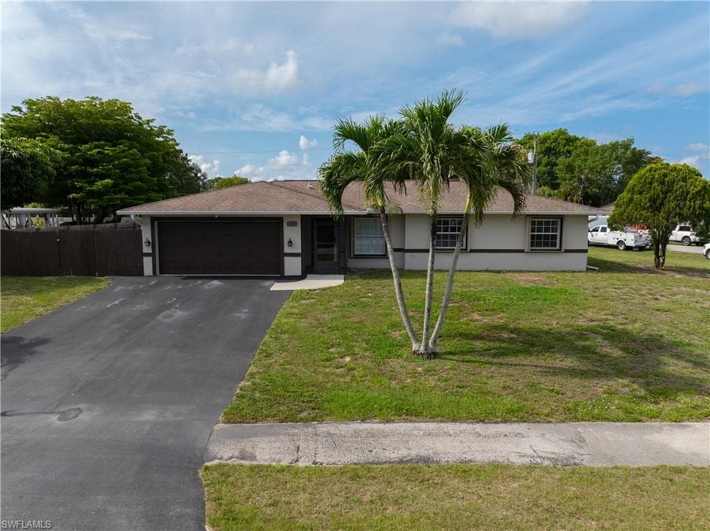 4960 20th PL SW NAPLES, FL 34116