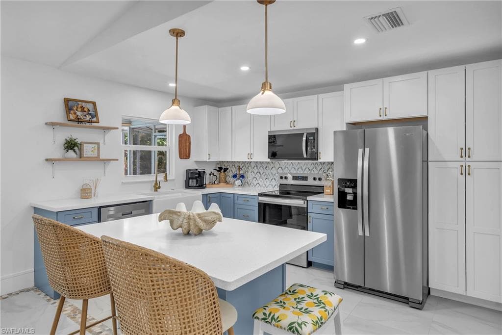 3573 Bailes ST BONITA SPRINGS, FL 34134