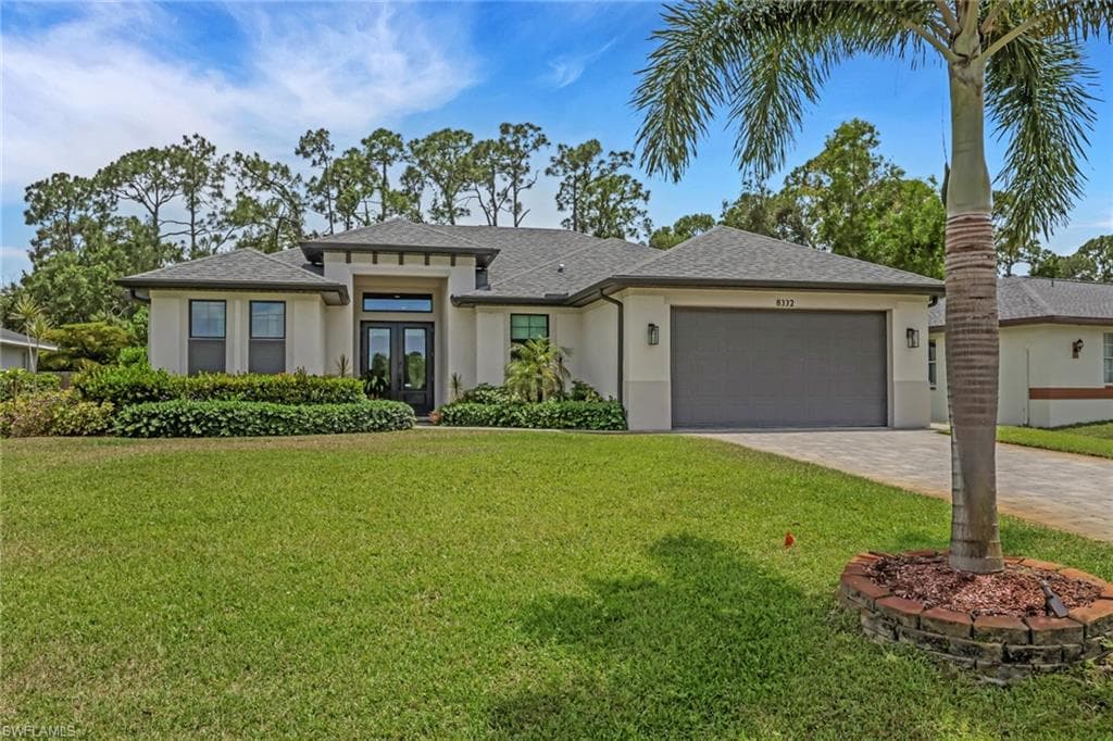 8332 Cypress DR N FORT MYERS, FL 33967