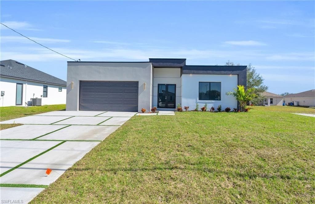 3924 NW 38th ST CAPE CORAL, FL 33993