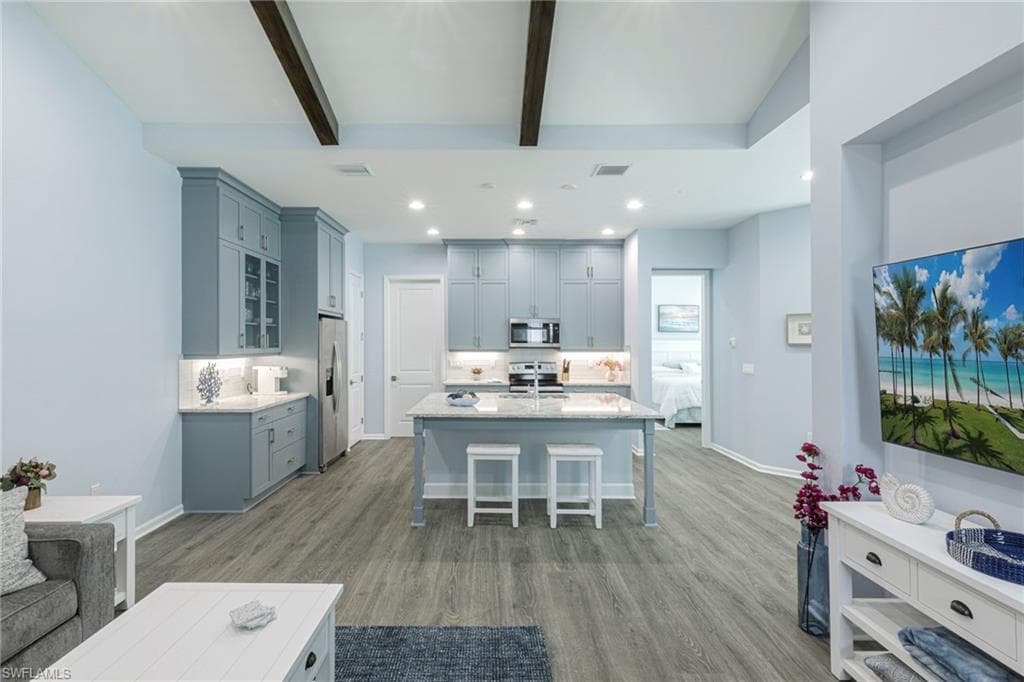 7202 Saona CT NAPLES, FL 34113