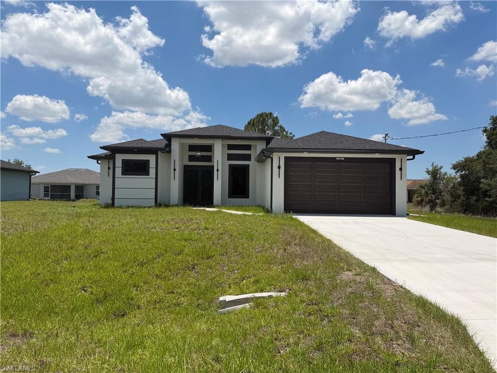 2007 Venice AVE N LEHIGH ACRES, FL 33971