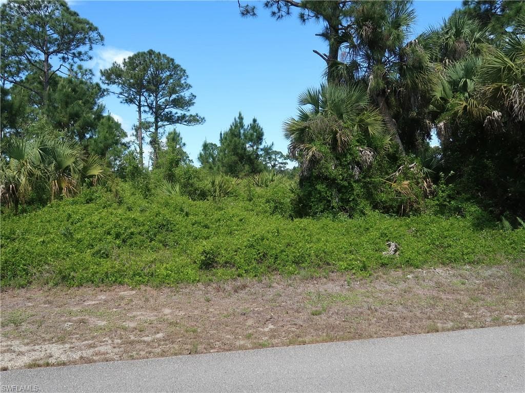 638 Glenquist AVE S LEHIGH ACRES, FL 33974