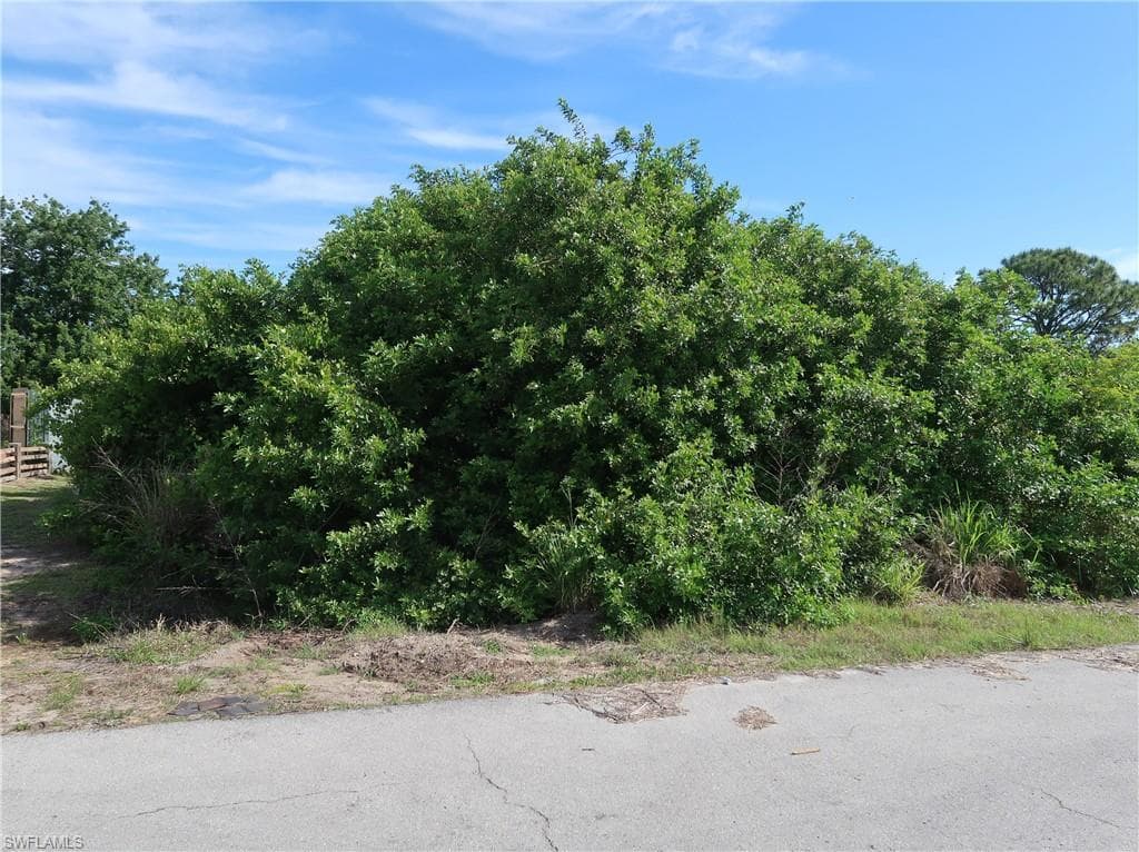 3400 4th ST SW LEHIGH ACRES, FL 33976