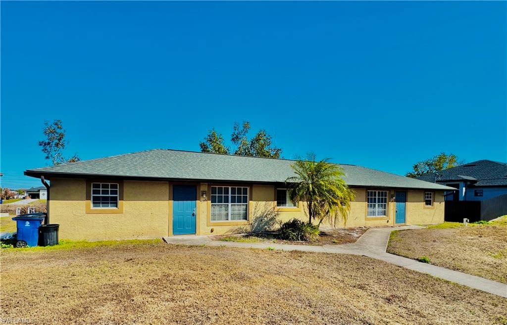 1105 Harold AVE S LEHIGH ACRES, FL 33973