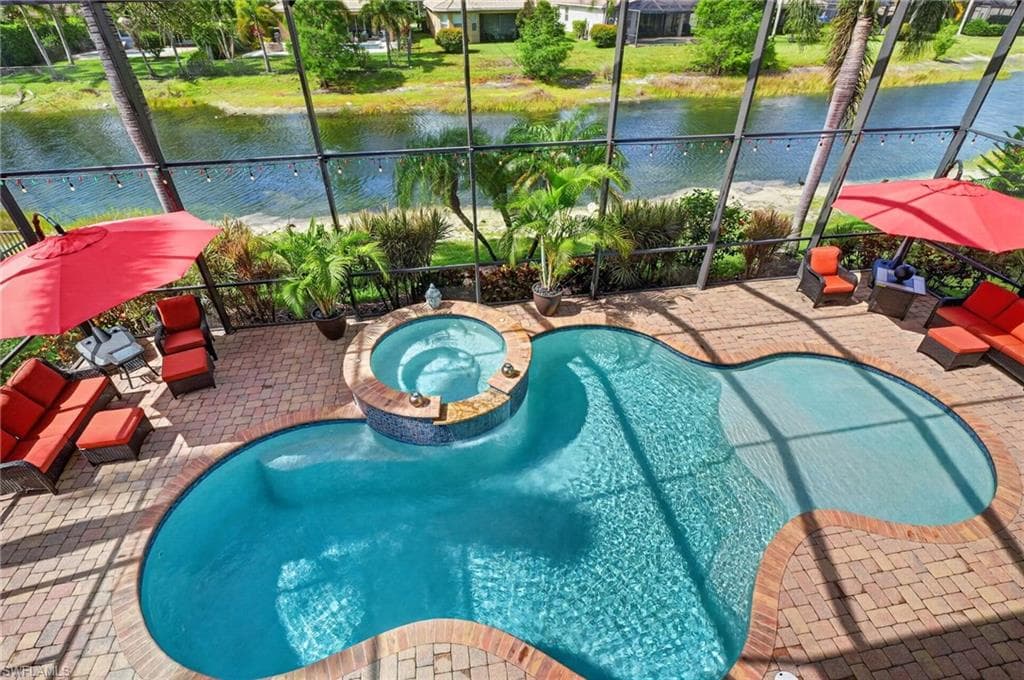 6598 Monterey PT NAPLES, FL 34105