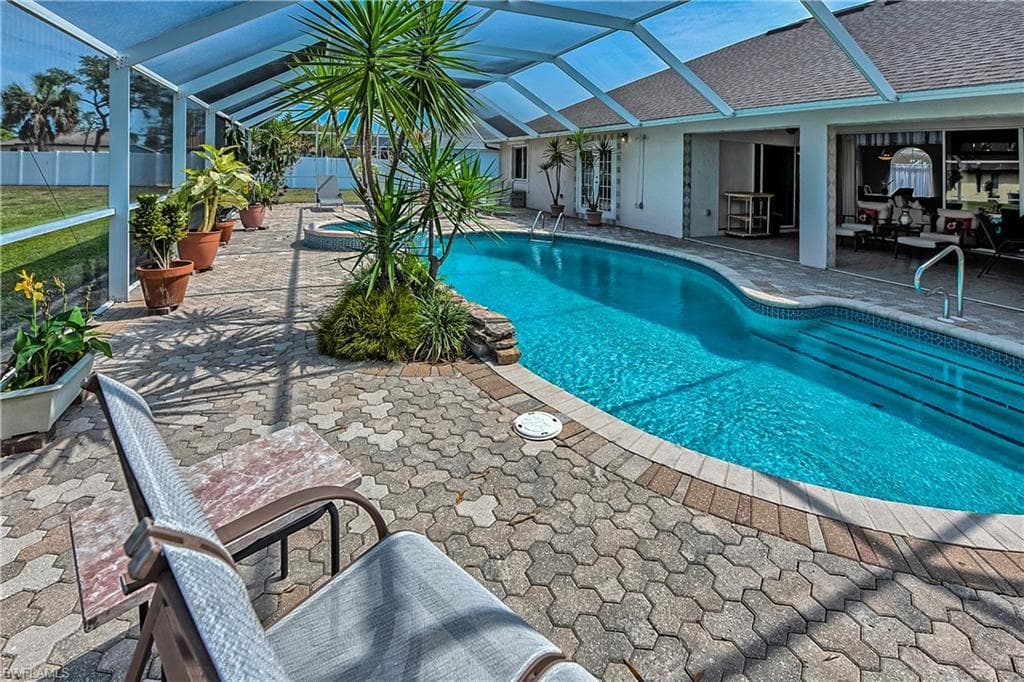 10839 Sea Coral CT BONITA SPRINGS, FL 34135