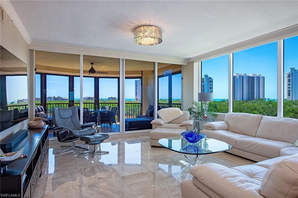 8990 Bay Colony DR 403 NAPLES, FL 34108