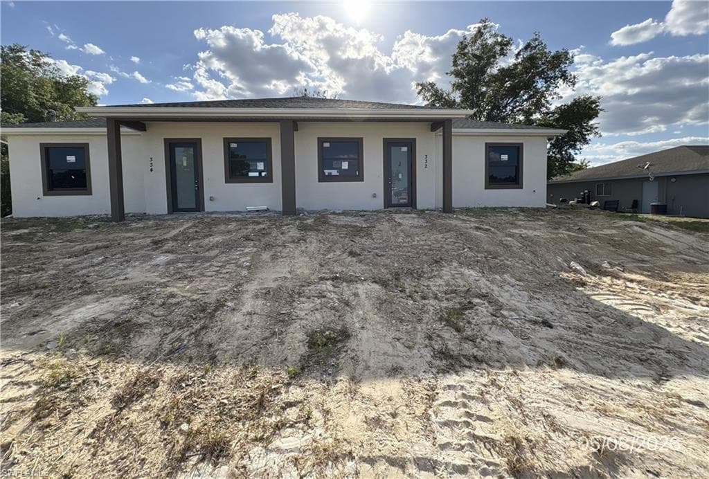 332/334 Gilbert AVE S LEHIGH ACRES, FL 33973
