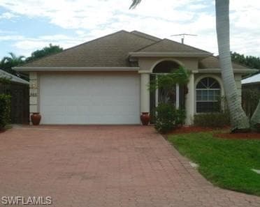 566 110th AVE N NAPLES, FL 34108
