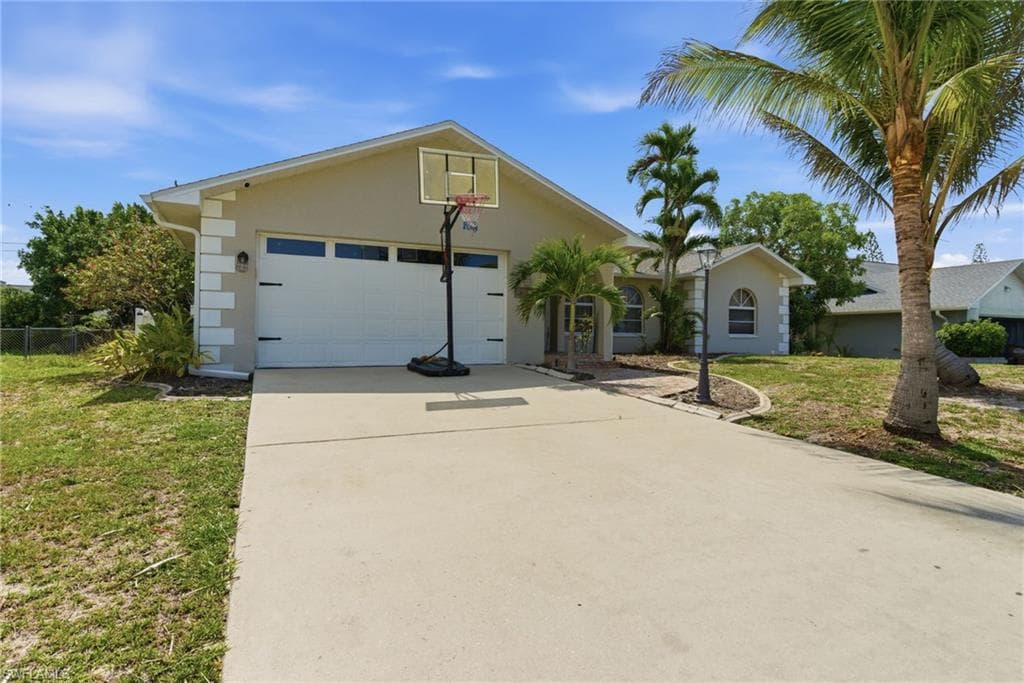 3803 Pelican BLVD CAPE CORAL, FL 33914