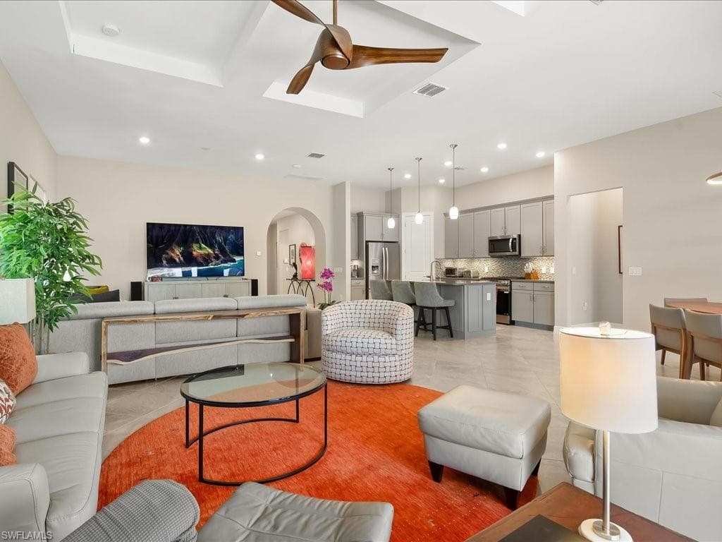 7225 Wilton DR NAPLES, FL 34109