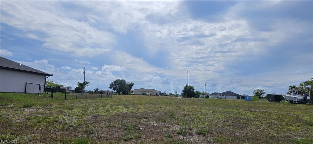 3908 NW 35th PL CAPE CORAL, FL 33993