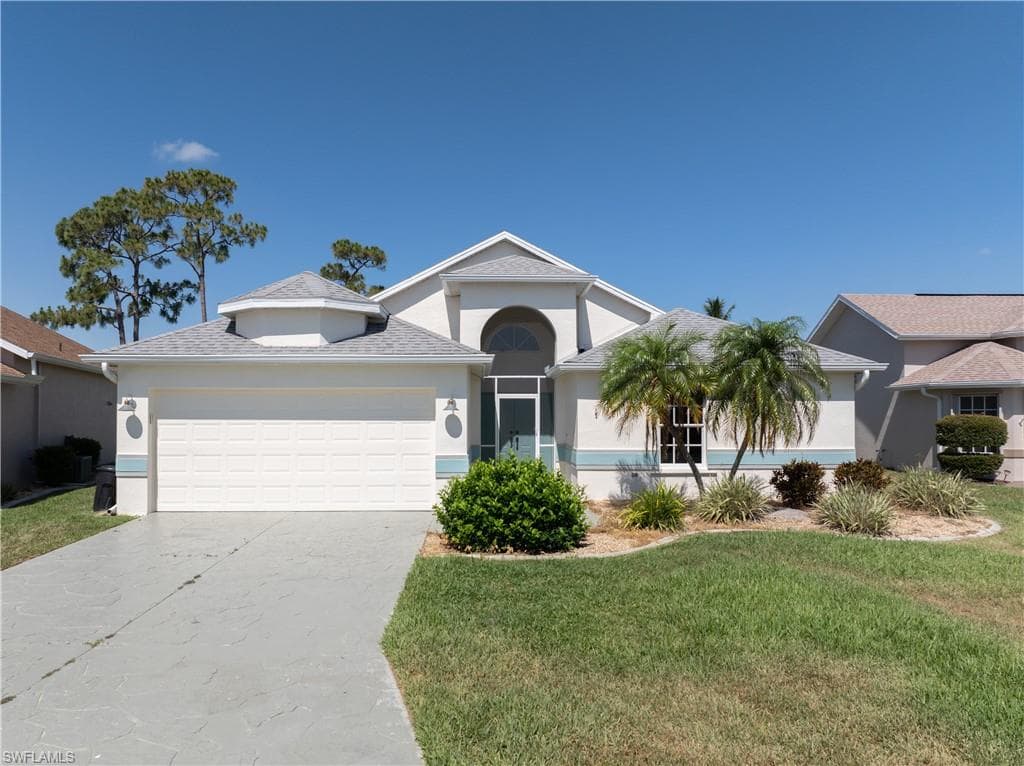17521 Coconut Palm CT NORTH FORT MYERS, FL 33917