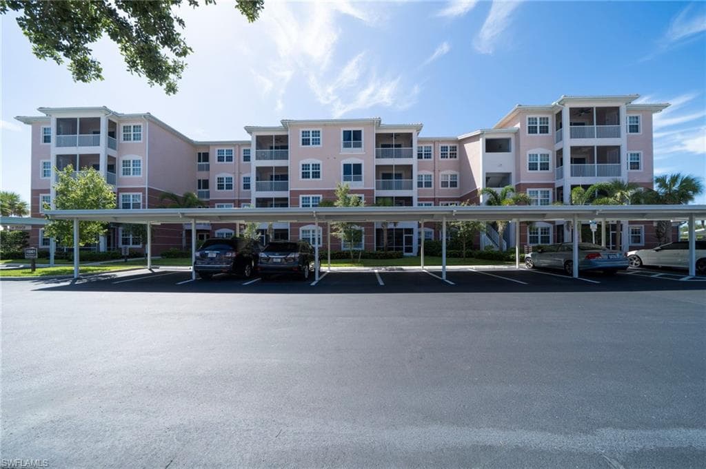 15901 Royal Pointe LN 405 FORT MYERS, FL 33908