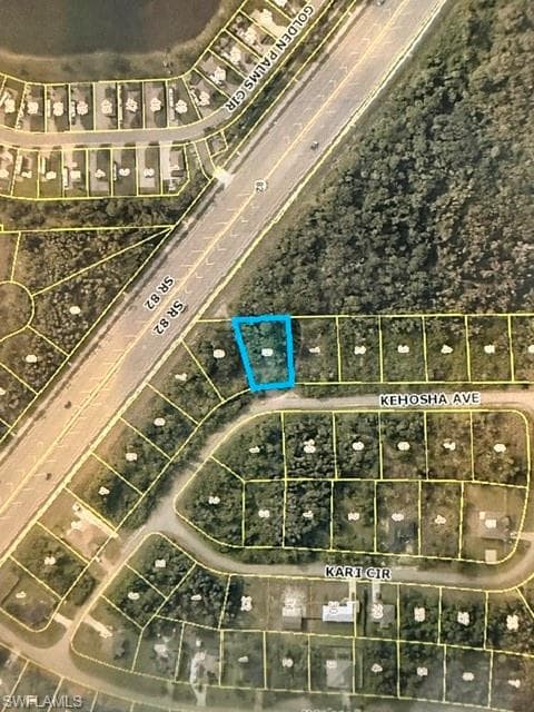 728 Kehosha AVE LEHIGH ACRES, FL 33974