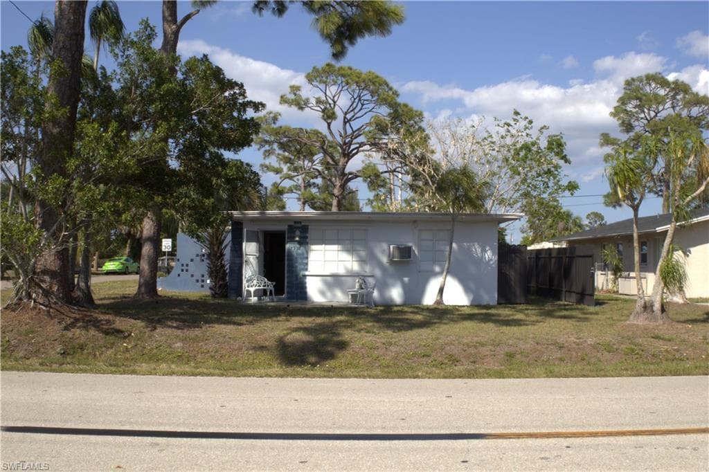 1338 Old Bridge RD NORTH FORT MYERS, FL 33917