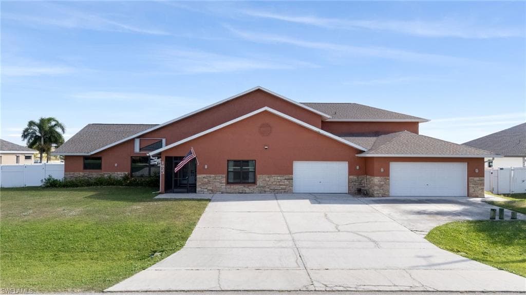 1623 SW 6th AVE CAPE CORAL, FL 33991