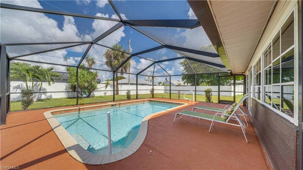 3520 SE 3rd PL CAPE CORAL, FL 33904