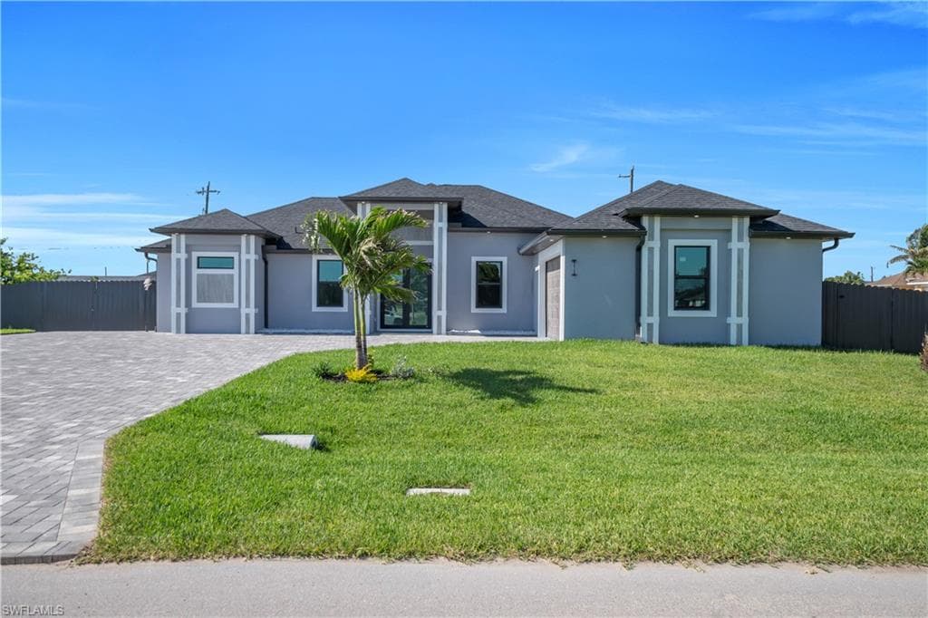 1125 NE 14th TER CAPE CORAL, FL 33909