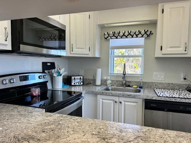 19681 Summerlin RD 404 FORT MYERS, FL 33908
