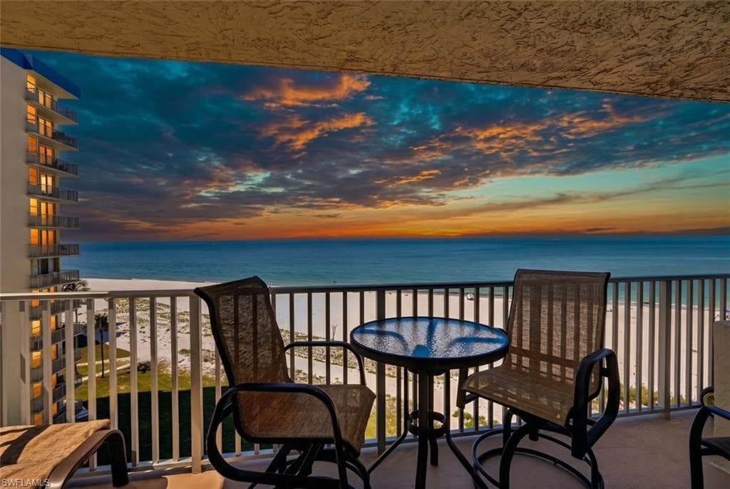 7330 Estero BLVD 702 FORT MYERS BEACH, FL 33931