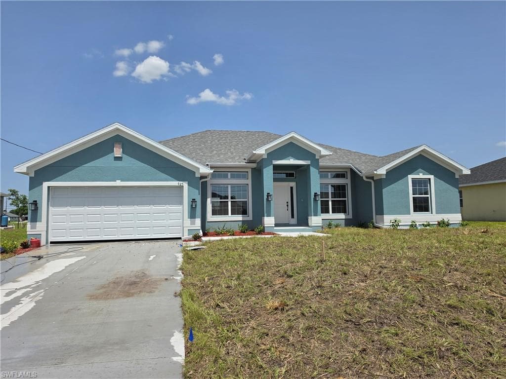 925 NW 8th PL CAPE CORAL, FL 33993