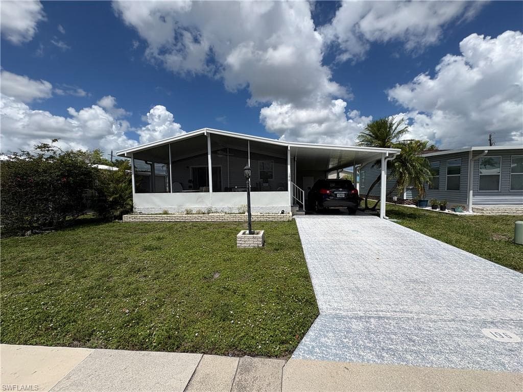 196 Oceans BLVD 196 NAPLES, FL 34104