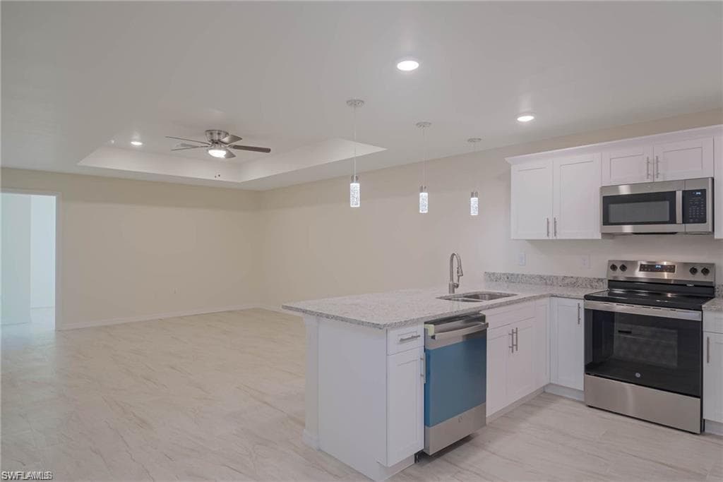 2120 French ST FORT MYERS, FL 33916