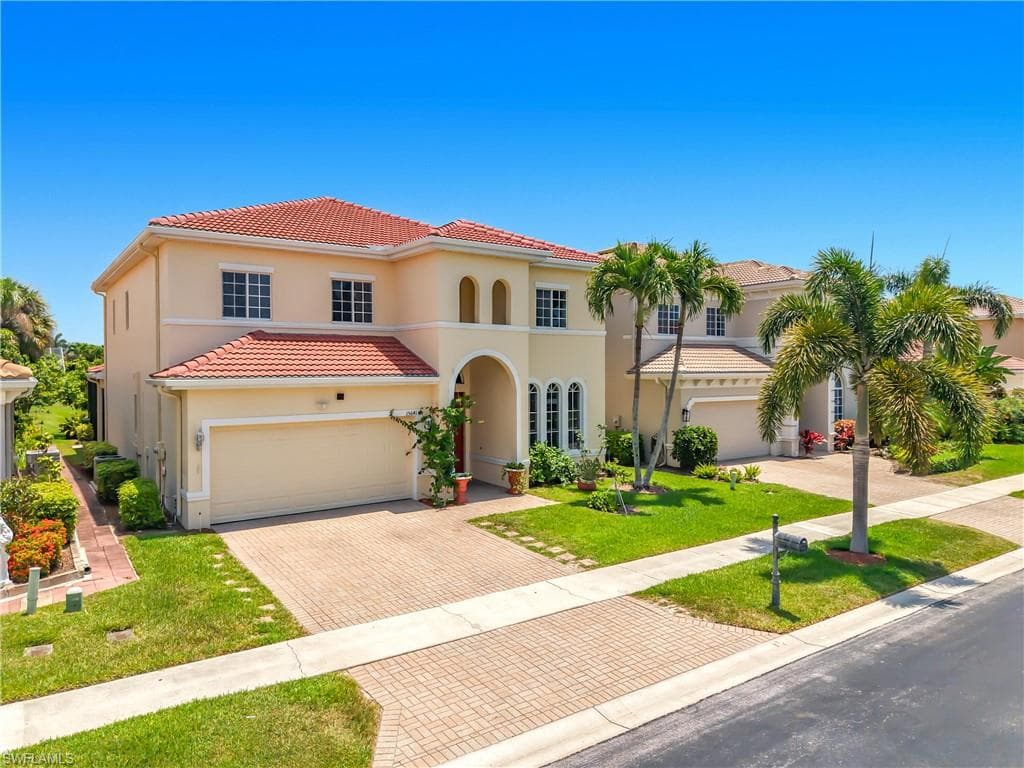 15641 Alton DR FORT MYERS, FL 33908