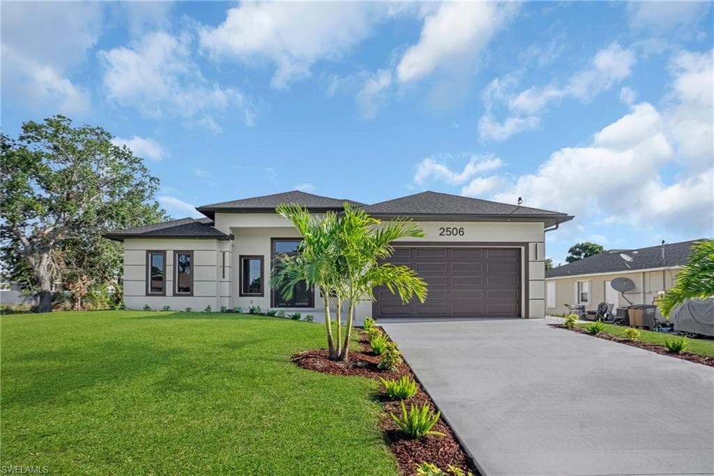 2506 51st ST SW LEHIGH ACRES, FL 33976