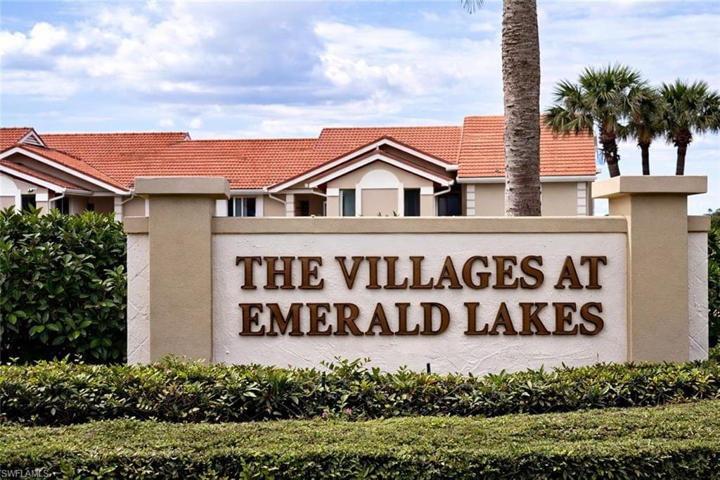 7719 Jewel LN 103 NAPLES, FL 34109