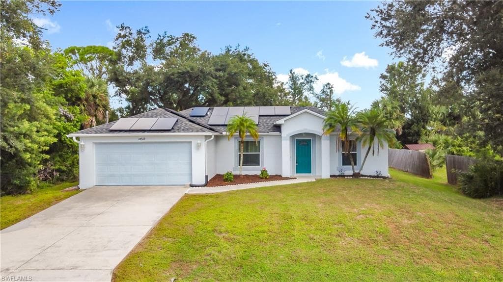 18522 Robinson AVE PORT CHARLOTTE, FL 33948