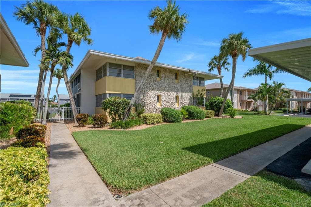 4613 5th AVE 210 CAPE CORAL, FL 33904