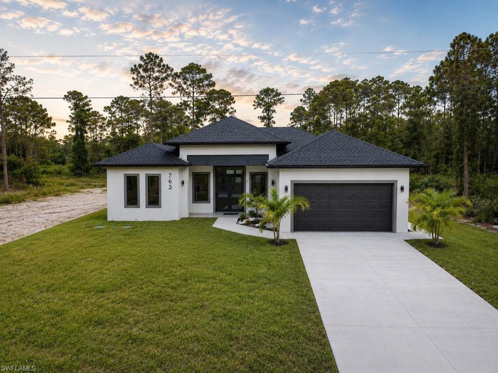 763 Pinecastle DR LEHIGH ACRES, FL 33974