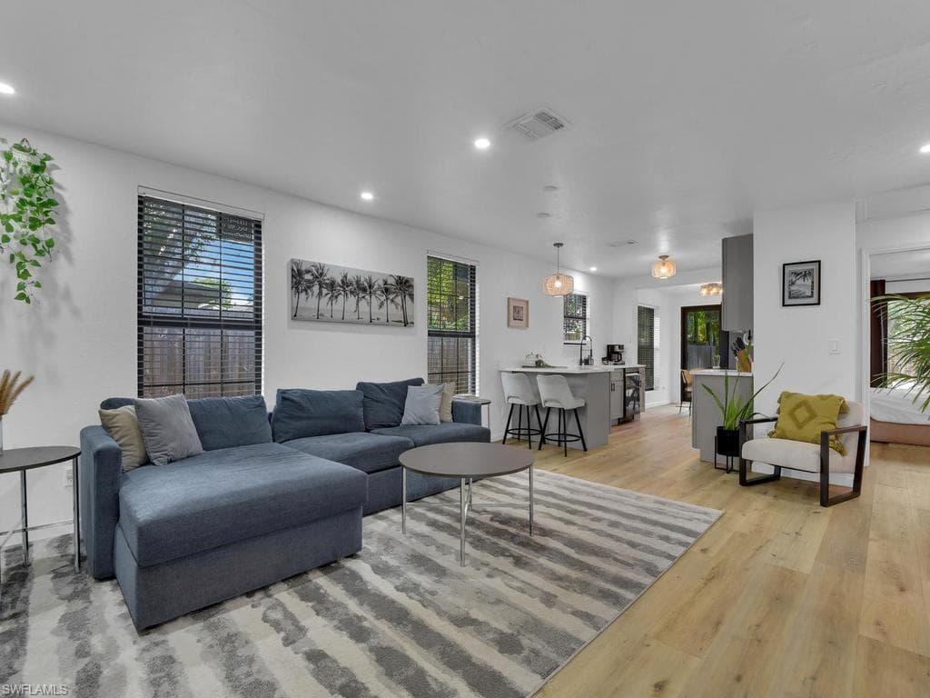 9010/9012 Carolina ST BONITA SPRINGS, FL 34135