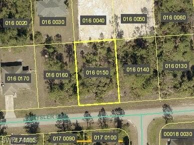 1241 Chrysler ST LEHIGH ACRES, FL 33974