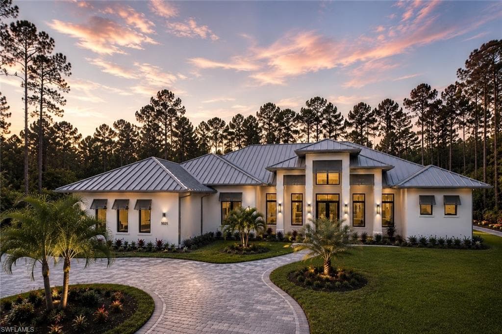 5025 Boxwood WAY NAPLES, FL 34116